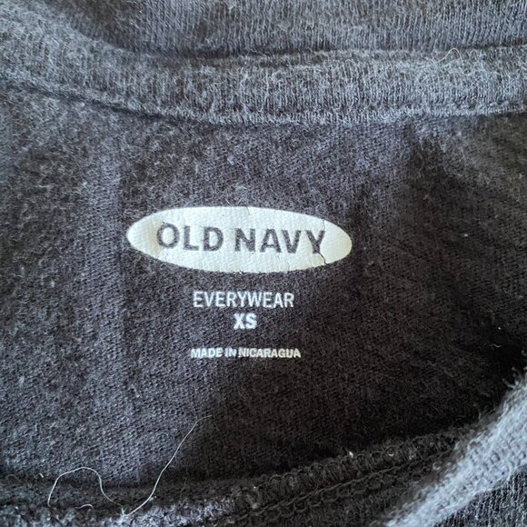 Old Navy Womans XS Over the Moon Graphic Pocket Black T-Shirt - Picture 5 of 8